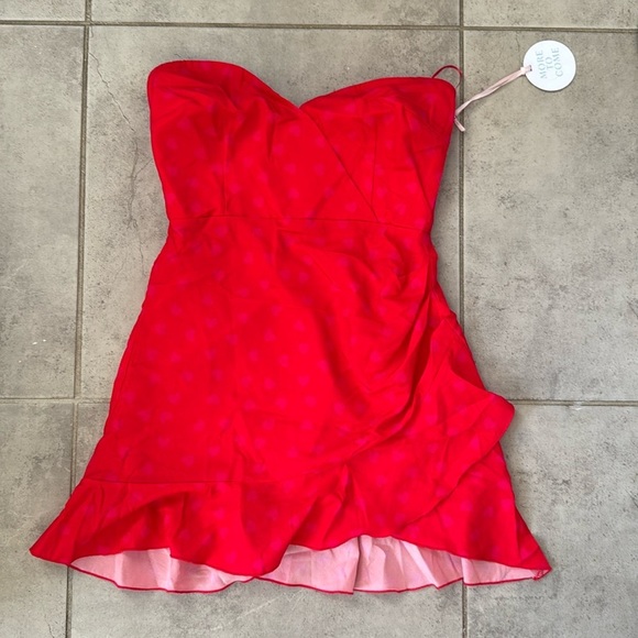 More To Come red dress with pink hearts strapless dress - Picture 4 of 7